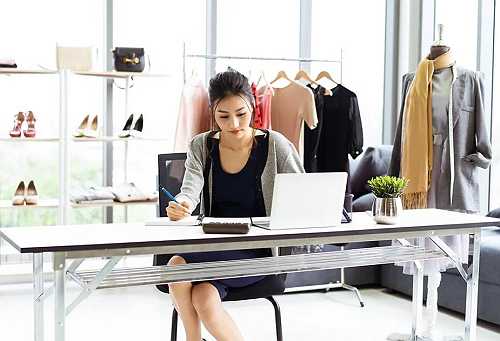 Ultimate Guide to eCommerce Website Development: Key Tips, Features & Costs